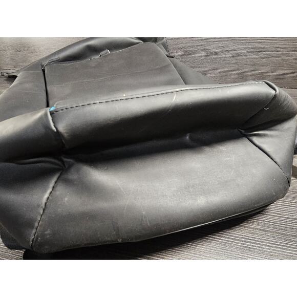 CFMOTO Backpack Rucksack Biker Bag Black 19" X 15" X 6" - Picture 7 of 7